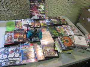 lot 256 image: Large Lot of Assorted Games and Son...