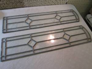 lot 265 image: Lead Glass Windows One has Cracks O...