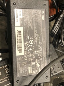 lot 84 image: LOT of Power Cords, Lap Top Cords   Hp  DELL