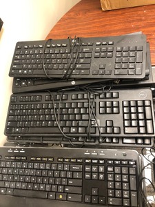 lot 14 image: Lot of Keyboards, Mice, Power Cords LOGITECH DELL HP