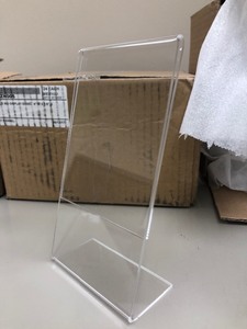 lot 18 image: Lot of Plastic Display Easels 4 x 7.5 NEW IN BOX