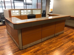 lot 2 image: Gorgeous High Quality Rectangular Reception Suite Desk Workstation With Glass Privacy Panels - Excellent Condition Very Clean With Undercounter Lights - Electrical Will Be Disconnected - Filing Cabinets Are Included But Show Wear
