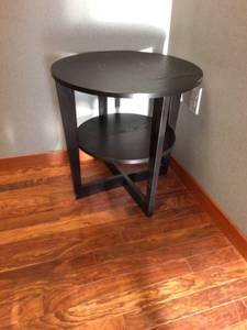 lot 55 image: Corner Wood Round Table - Has Scratches on top