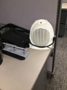 lot 81 image: Lot Of Office Supplies