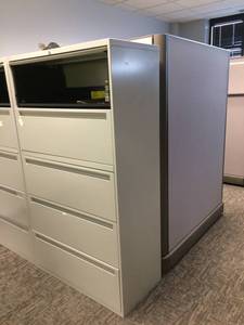 lot 69 image: 5 Drawer Slide Out Tray Filing Cabinet - Excellent Condition