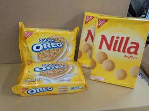 lot 79 image: 2 - 11 oz boxes Nilla Wafers and 2 ...