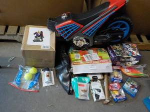 lot 123 image: Toy Lot all pictured...