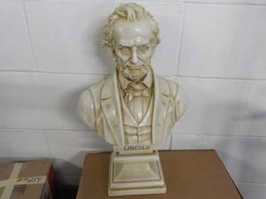 lot 160 image: 19 Lincoln Statute...