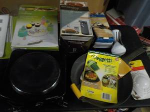 lot 195 image: Kitchen Lot...