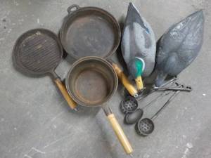 lot 212 image: 2 Decoys and Cast Iron...