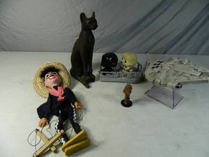 Sphinx Cat Statue, Star Wars, and More