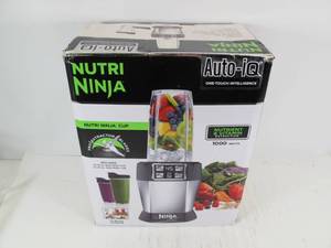 Ninja XSK2424 24-Ounce Nutri Ninja Cups With Lids (2-Pack), Black