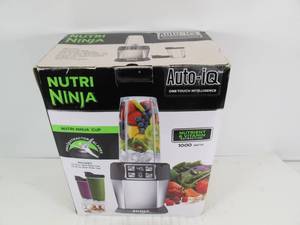lot M24 image: Nutri Ninja Auto-iQ Blender (BL480D)