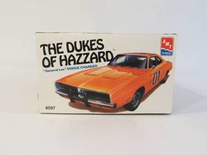 lot 12 image: AMT The Dukes of Hazzard General Lee Dodge Charger Model Kit