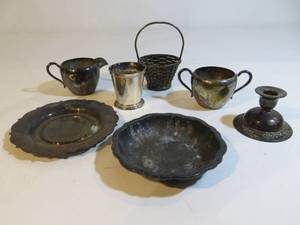 lot 62 image: Misc Silver Plate Set