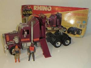 lot 1 image: VINTAGE 1985 Kenner M.a.s.k. Rhino Semi Truck Toy & 2 Figures