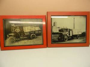 lot 7 image: 2 GLASS NEGATIVE PICTURES WITH COOL ADVERTISING - SEE PICTURES