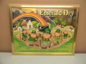 lot 19 image: EMERALD DRY WINE LEPRECHAUN BAR MIRROR - APPROX 20 BY 26 - SEE PICTURES