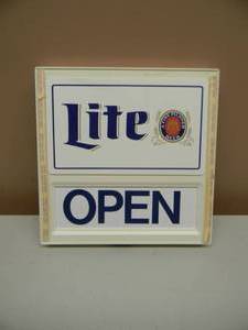 lot 26 image: MILLER LITE OPENCLOSED SIGN - (NEW) - SEE PICTURES