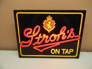 lot 28 image: STROHS NEO NEON BOX LIGHT SIGN (ON TAP) - APPROX 15 BY 20 - SEE PICTURES