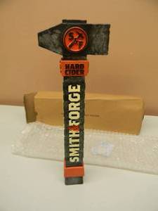 lot 39 image: SMITH & FORGE TAP HANDLE - NEW IN BOX - RARE - VERY COOL - SEE PICTURES