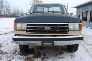 1990 Ford F250 Lariat 4x4 - One Owner - 109,513 Miles -