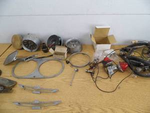 lot 17 image: Lights - Guages - Wiring