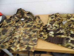 lot 27 image: Calumbia Jacket -Vest - Jackets