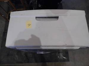lot 72 image: Washer or Dryer Drawer Base