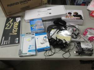 Assorted Electronics Accessories in...