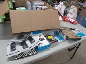 Assorted Electronic Accessories inc...