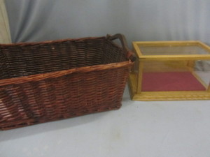 Wicker basket, Display Case