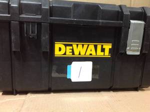lot 1 image: ToughSystem DS450 22 in. 17 Gal. Mobile Tool Box  missing one lach