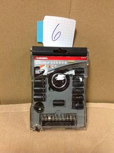 lot 6 image: Husky 14 in. Drive Gimbal Ratchet and Universal Socket Setin good condition