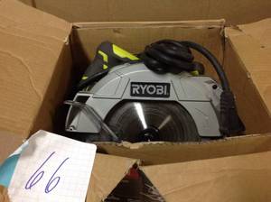 lot 66 image: RYOBI 15 Amp Corded 7-14 in. Circular Saw with Laser USEDin good condition