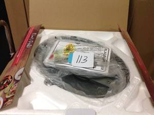 lot 113 image: 7 Qt. Programmable Brushed Stainless Steel Slow Cooker by BLACKDECKERin good condition