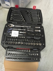 lot 133 image: Husk Mechanics Tool Set (270-Piece) in very good condition
