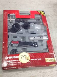 lot 70 image: Husky 7-Piece Plumbers Tool Set with Carrying Casein good condition