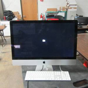 lot 2 image: Apple 27 in All in One Newer Flat Screen Version&nbspIntel(R) Core(TM) i5-4690 CPU  3.50GHz Serial&nbspC02P2F8BFY11