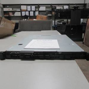 lot 17 image: Dell Server Poweredge R415 AMD Opteron 4180  2.6Ghz  8 GB RAM included  - GREAT SERVER
