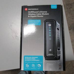 lot 43 image: New Motorola SURFboard Extreme Wireless Cable Modem & Gigabit Router