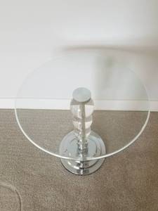 lot 20 image: Modern Ball Stem Glass Side Table