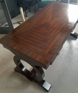 lot 14 image: Hooker Executive Office Desk