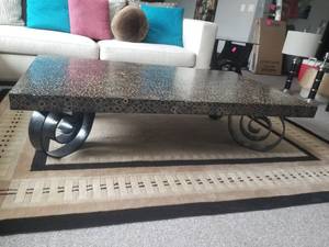 lot 11 image: Whimsical Scrolled Leg Coffee Table