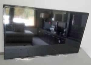 lot 54 image: 2012 LED Smart TV Edit product model ES6100 Series