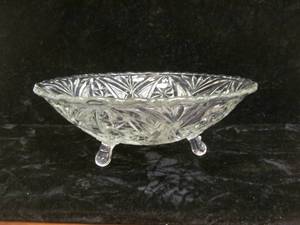 footed bowl