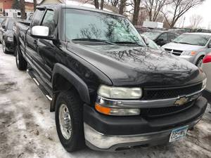 lot 14 image: 2002 Chevrolet Silverado 2500HD 4x4