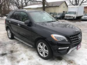 lot 18 image: 2013 Mercedes ML350 4Matic AWD