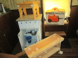 Group of vintage shelves...