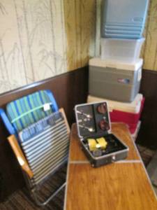 Vintage folding table, picnic baske...